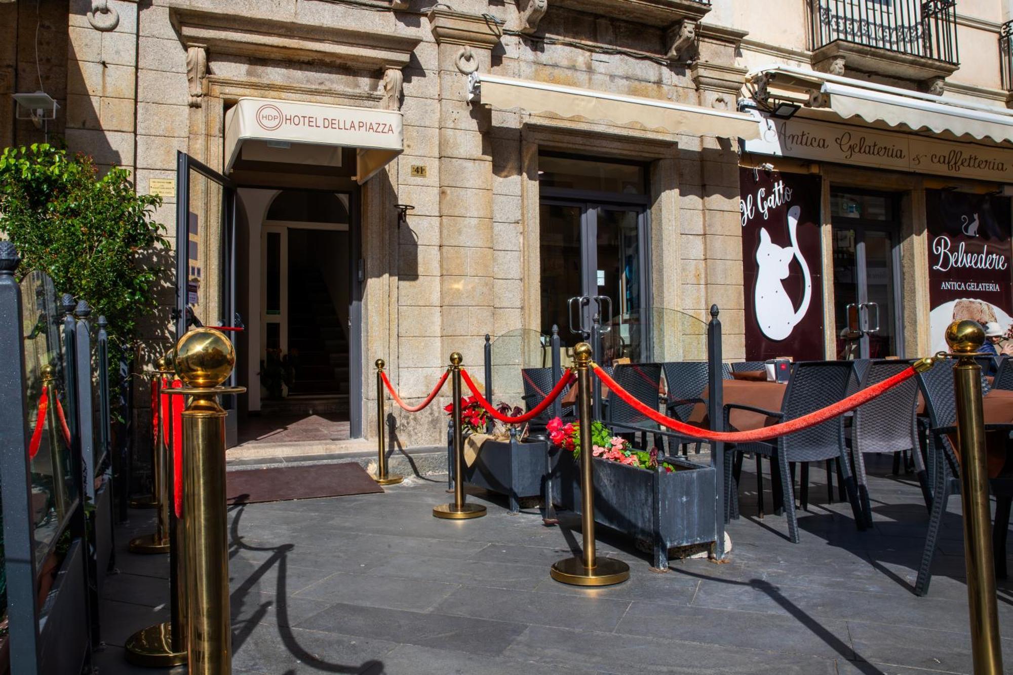 Hotel Della Piazza Pizzo  Buitenkant foto