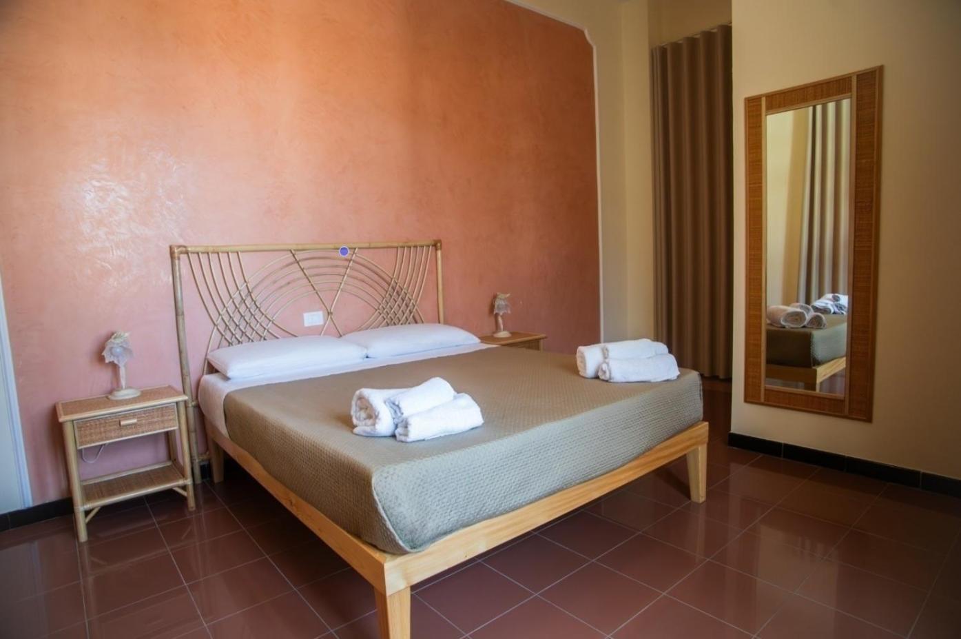 Hotel Della Piazza Pizzo  Buitenkant foto