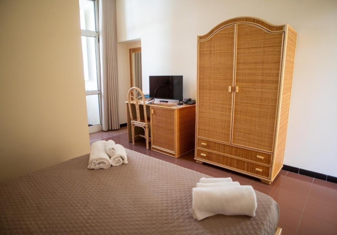Hotel Della Piazza Pizzo  Buitenkant foto